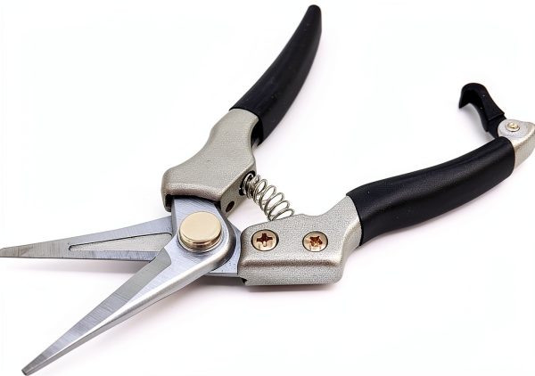 Capralite Hoof Trimmer High Carbon Steel Serrated Blade-2